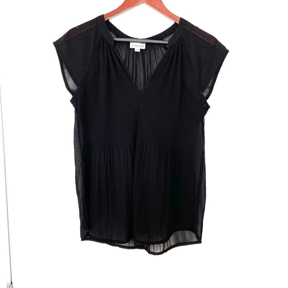 𝅺Guess Sheer Black Top